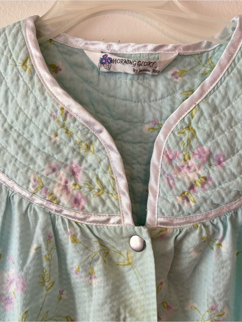 Vintage Morning Glory Mint Floral Button-Front House Coat - Picture 3 of 7